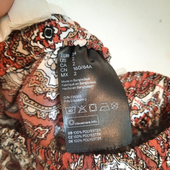 H&M Patterned Pants - Picture 4 of 4